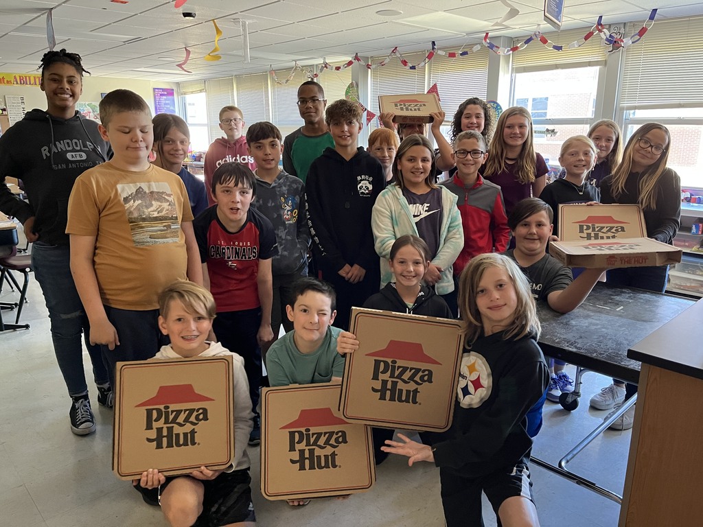 This class purchased a pizza party thru the school store
