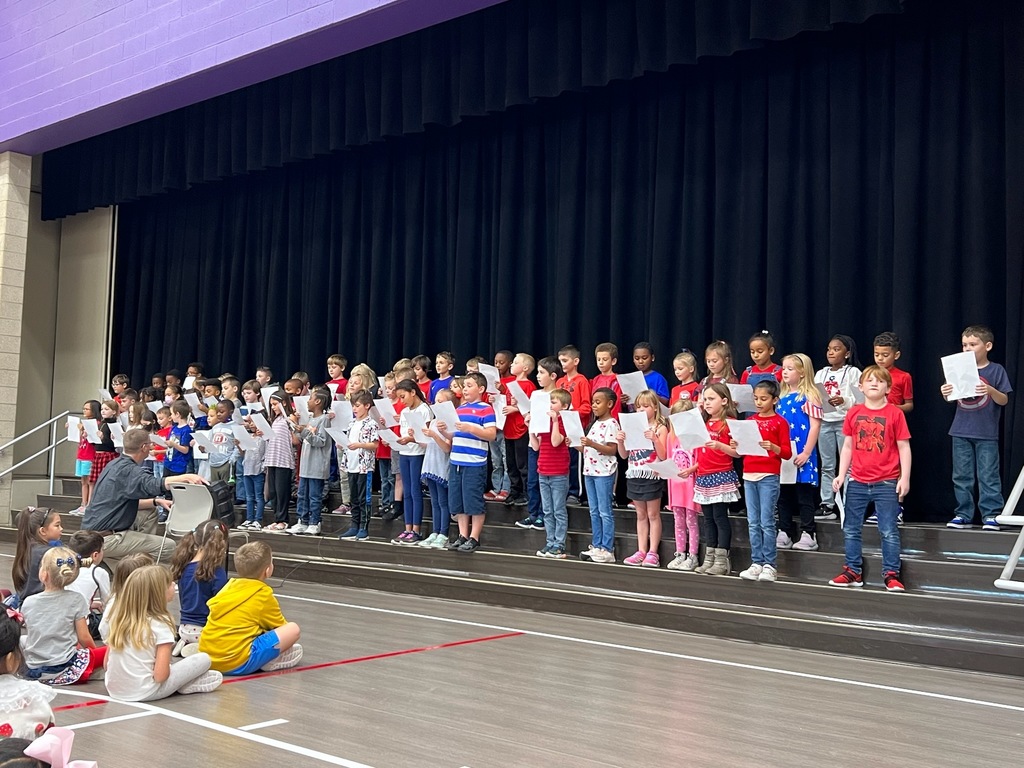 2nd grade performance during the Veteran's Day assembly